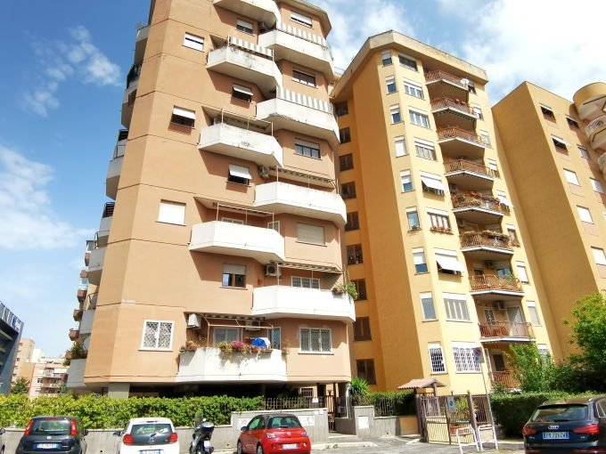 Appartamento in Vendita Zona Casal de Pazzi Appartamento in Vendita Zona Casal de Pazzi