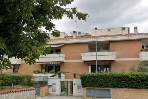 appartamento roma bufalotta via polacchi