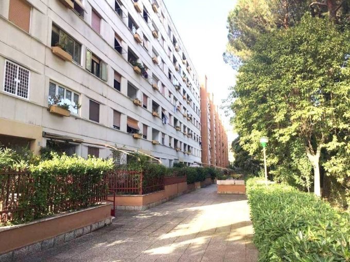 Casal de Pazzi Piazzale Hegel Appartamento 55mq